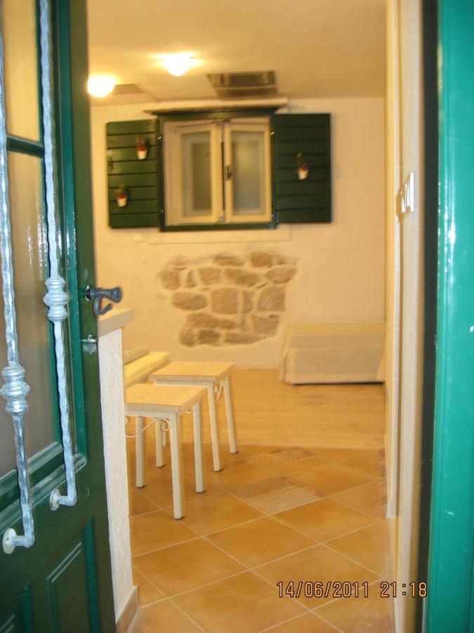 Apartments Elena Split Exterior foto